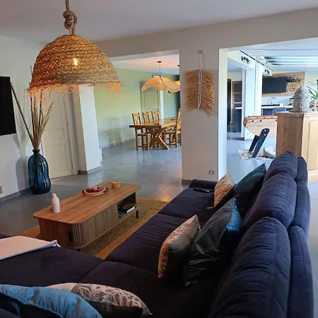 Maison Spacieuse Et Chaleureuse بيت للعطل *